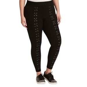 Torrid Luxe Leggings Lace Up Pull On Ponte Knit Faux Leather Pixie Pant Black 1X